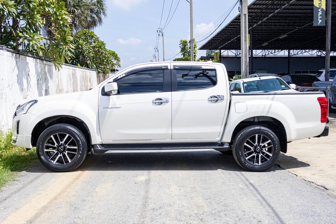 Isuzu Dmax Cab4 Hilander 1.9 ZP Stealth M/T 2020 *LK0535*